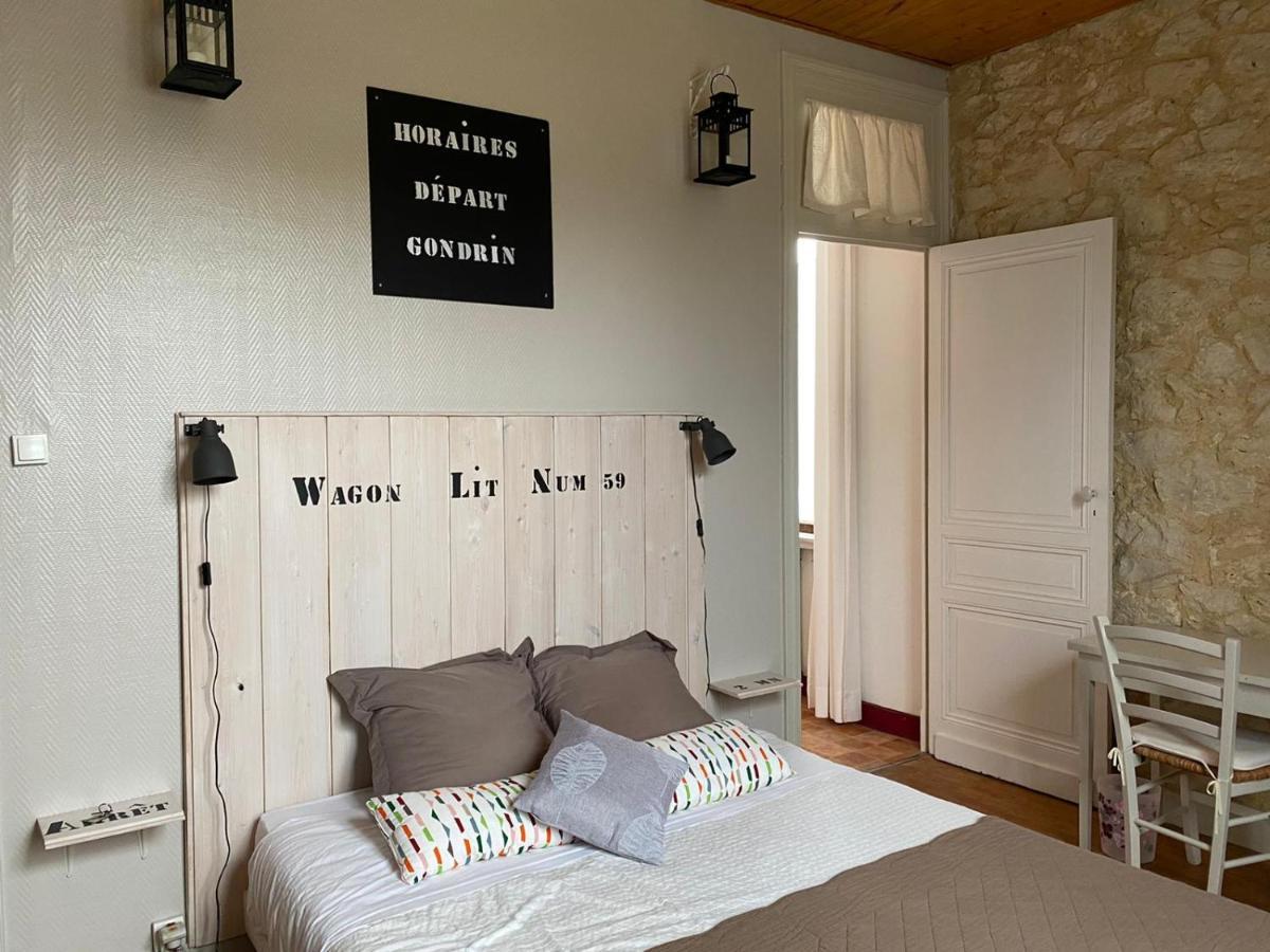 La Gare Bed & Breakfast Gondrin Exterior foto